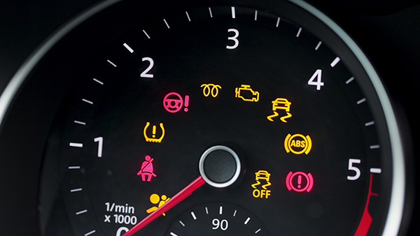 Dashboard Lights - 3 Common Ones & What They Mean