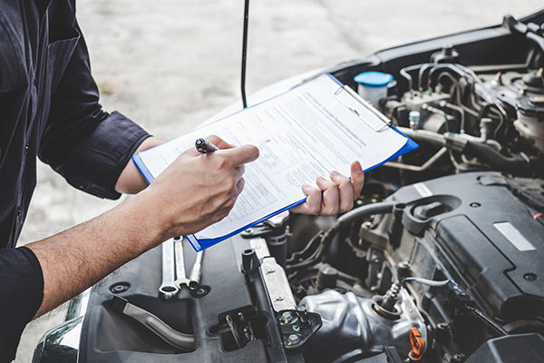 Which Is Better: Vehicle Inspections or Computer Diagnostics?